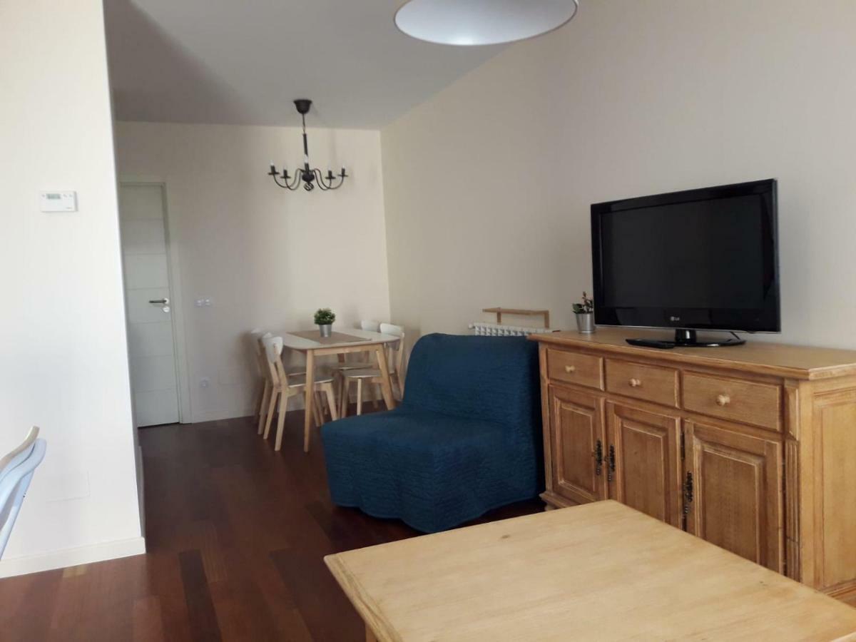 Apartamento En C/ Peroneros Latas Luaran gambar