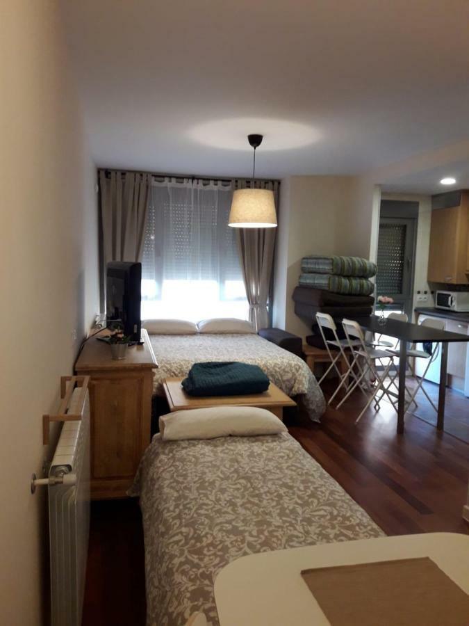 Apartamento En C/ Peroneros Latas Luaran gambar