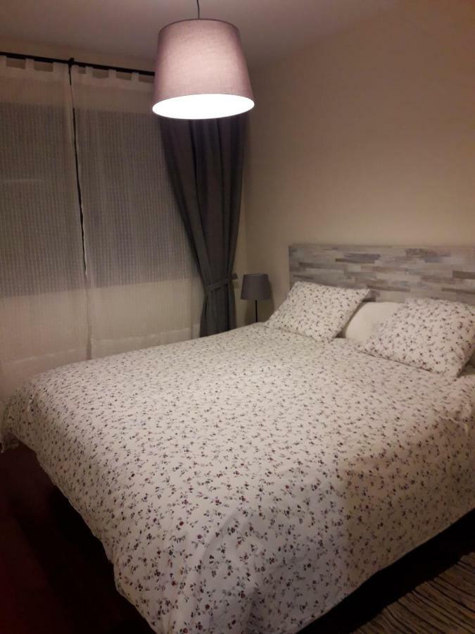 Apartamento En C/ Peroneros Latas Luaran gambar